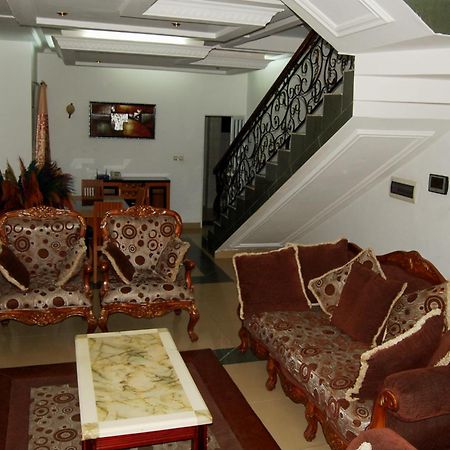 Hotel Residence Jeanne D'Arc Cotonou Exteriér fotografie