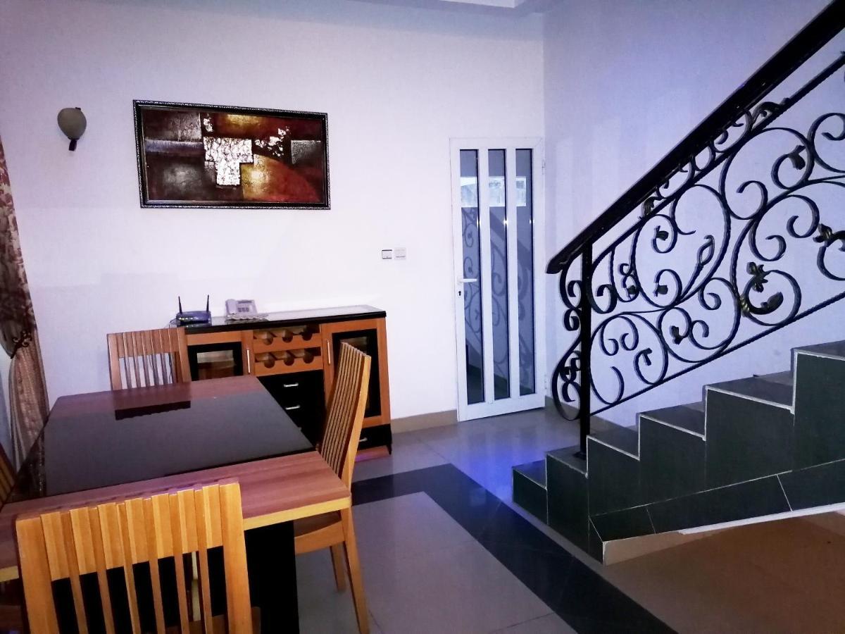 Hotel Residence Jeanne D'Arc Cotonou Exteriér fotografie