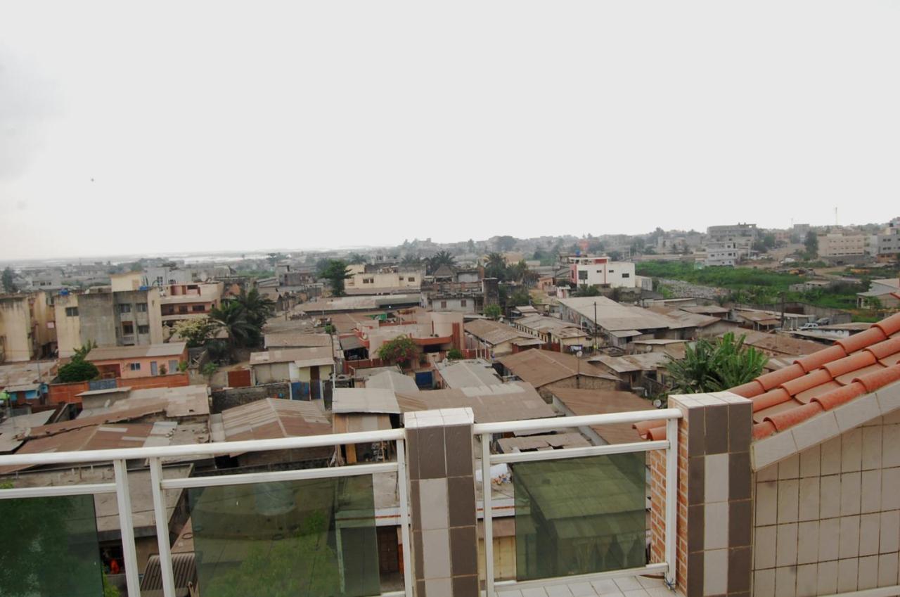 Hotel Residence Jeanne D'Arc Cotonou Exteriér fotografie