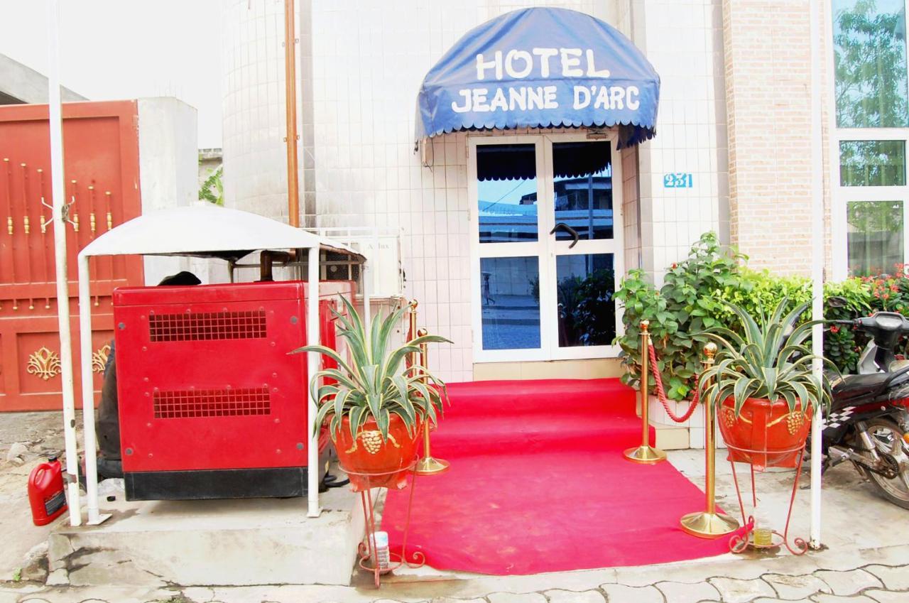 Hotel Residence Jeanne D'Arc Cotonou Exteriér fotografie