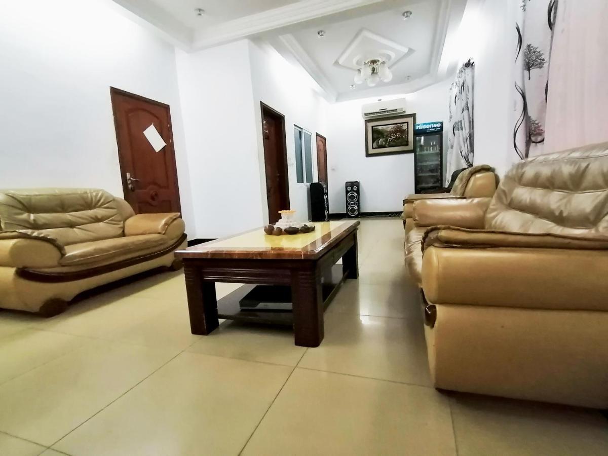 Hotel Residence Jeanne D'Arc Cotonou Exteriér fotografie