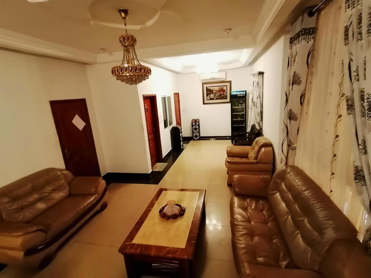 Hotel Residence Jeanne D'Arc Cotonou Exteriér fotografie