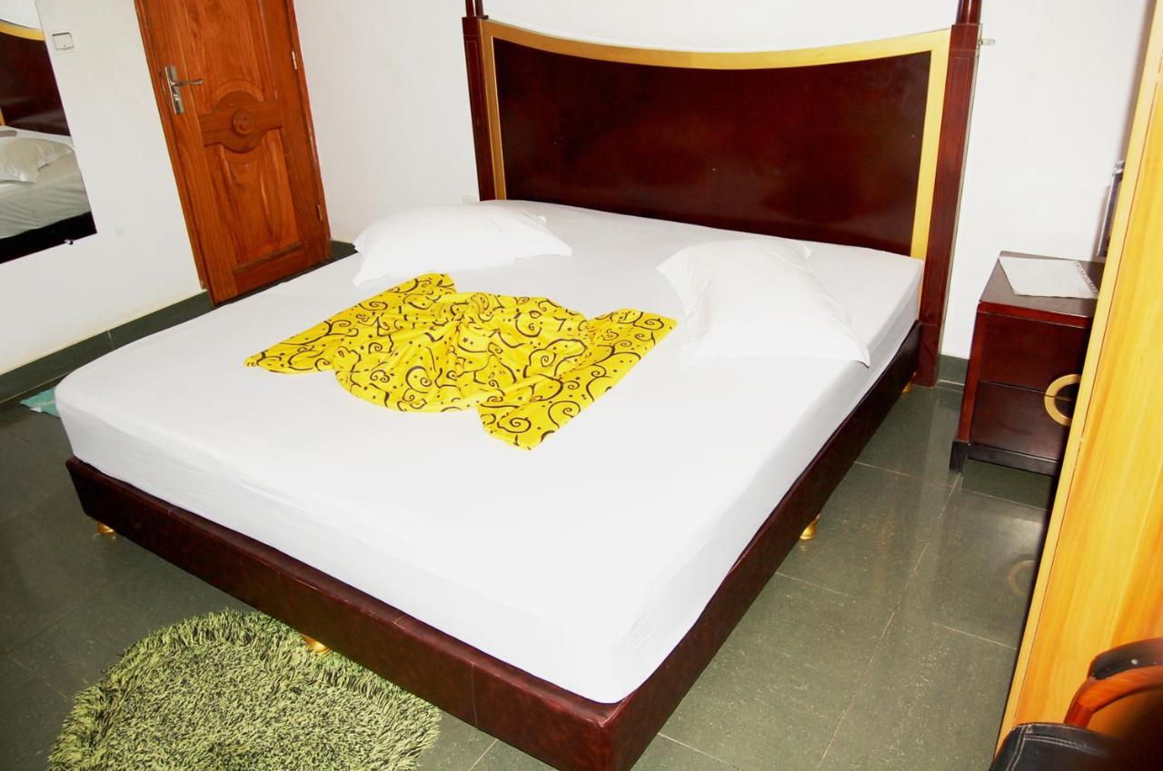 Hotel Residence Jeanne D'Arc Cotonou Exteriér fotografie